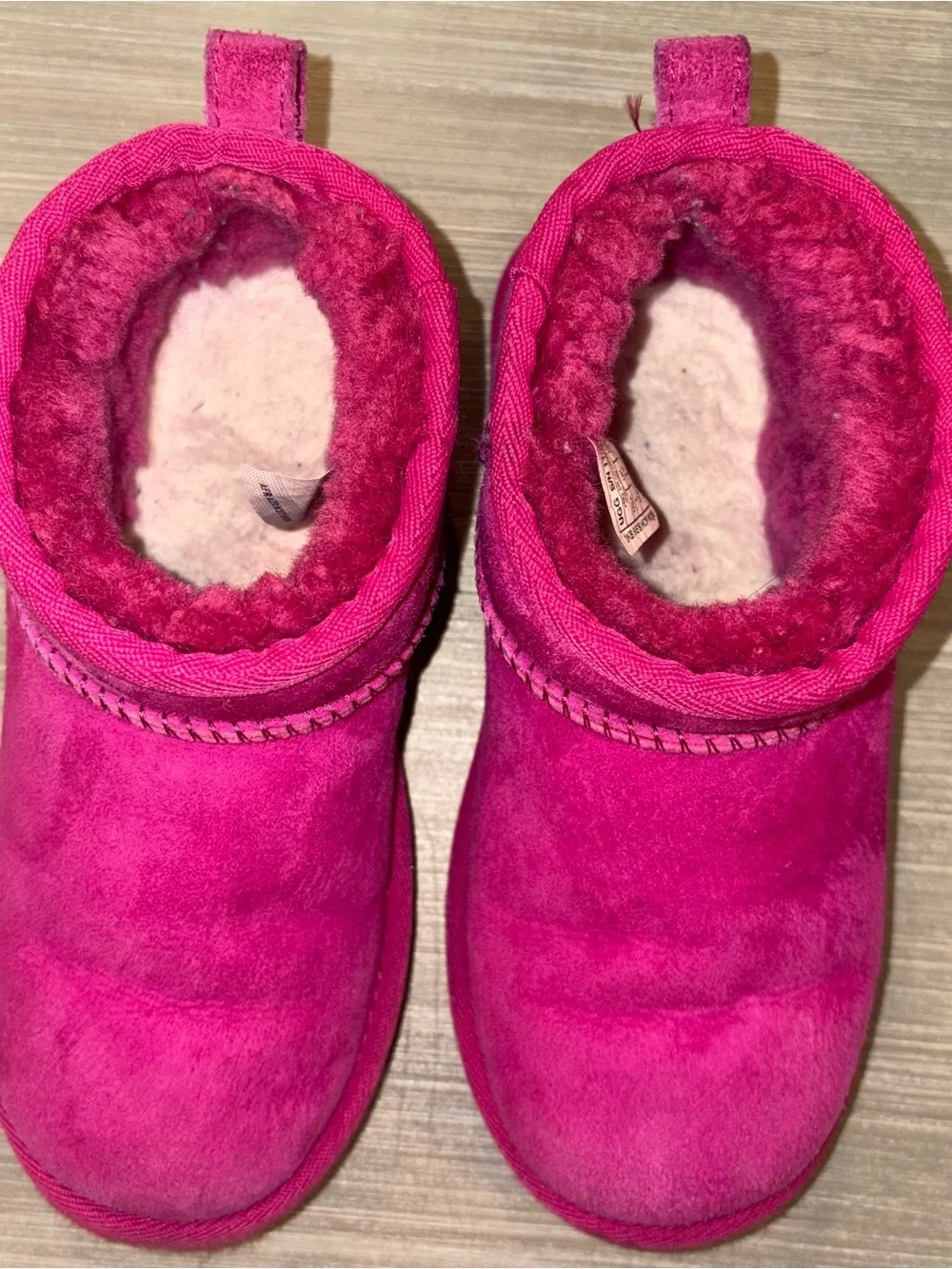 Ugg Girls’ Pink Classic Ultra Mini Boots- SZ 1